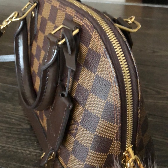 Because I have to many bags - Picture 8 of 8